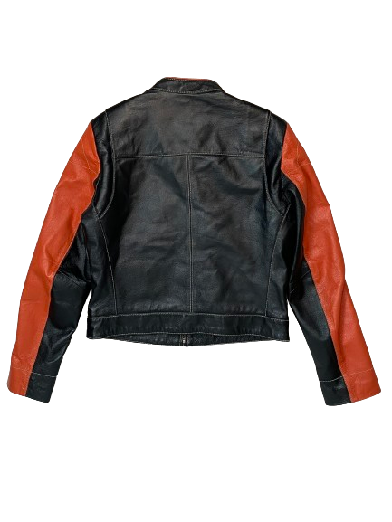 veste en cuir femme, type racing, à retrouver chez Canaille Vintage, friperie située à Bordeaux Centre