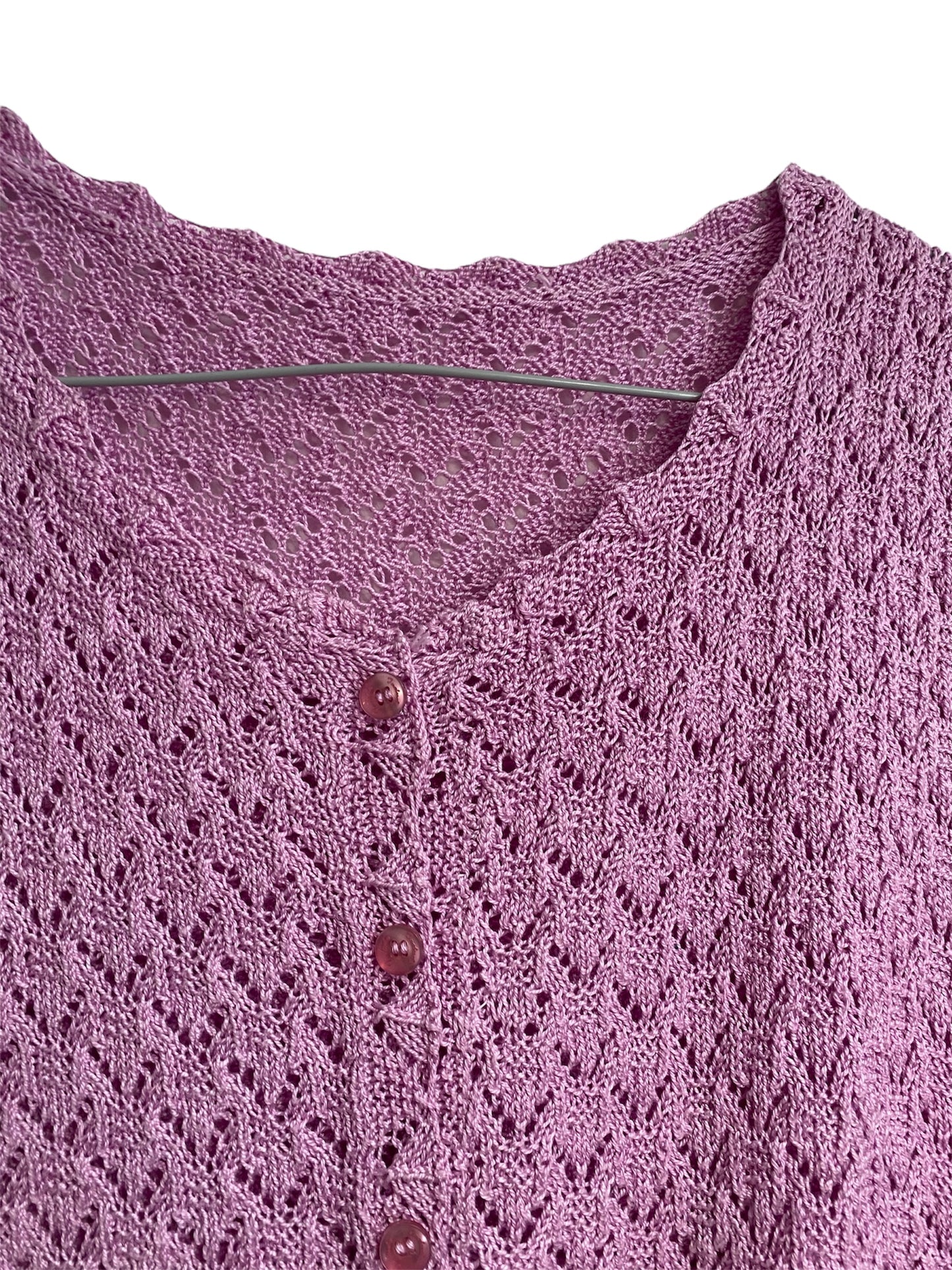 Top lilas en crochet
