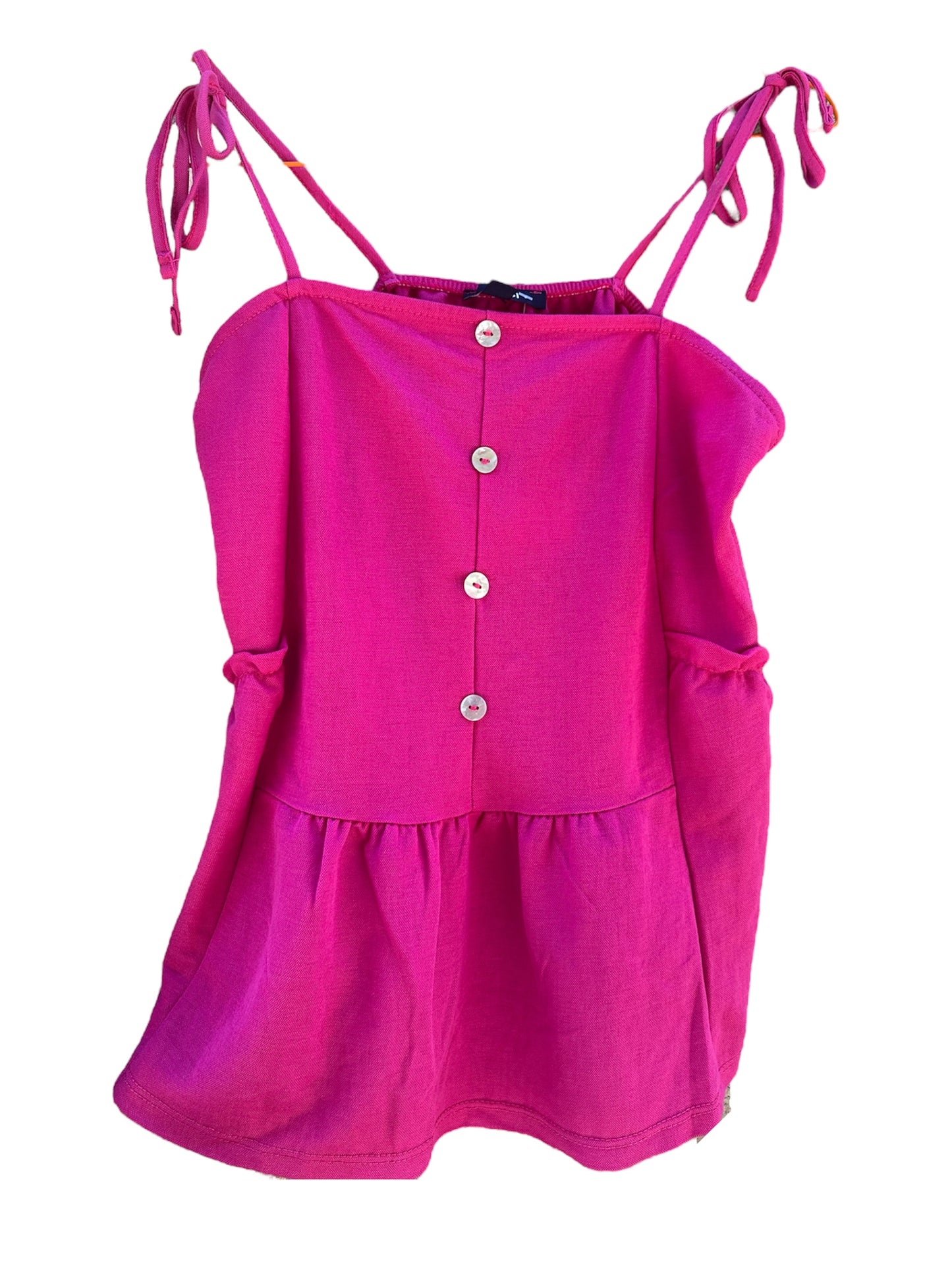 Canaille Vintage vous propose une pièce de seconde main sélectionnée avec soin.
Un top rose flashy à bretelles ajustables avec un nœud. Ce top est en taille 36.
Cette pièce de seconde main est à retrouver dans notre friperie au 39 rue des Bahutiers dans le centre-ville de Bordeaux ou sur le site internet : www.canaillevintage.com